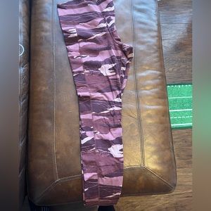 LL Bean leggings with pockets